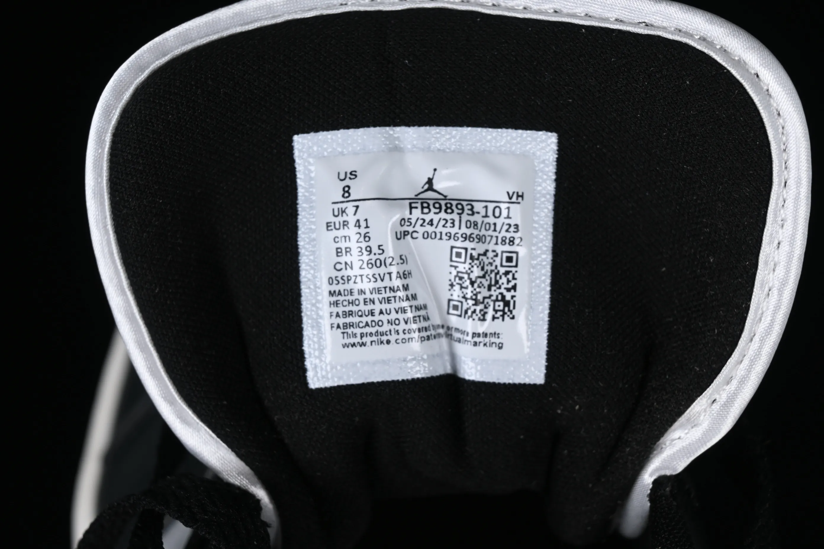 All categories Air Jordan Jordan series basketball shoes Air Jordan 1 Low Z version Air Jordan 1 Low "Vintage Panda" AJ1 Joe 1 silk black and white panda low-top basketball shoes FB9893-101